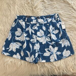 GAP 365 High Rise Linen Blend Shorts Blue Hibiscus Floral NWT Women’s Size L